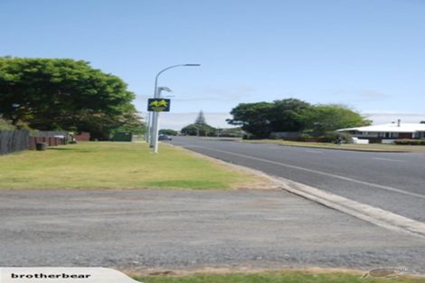 Photo of property in 77 Sandspit Road, Waiuku, 2123