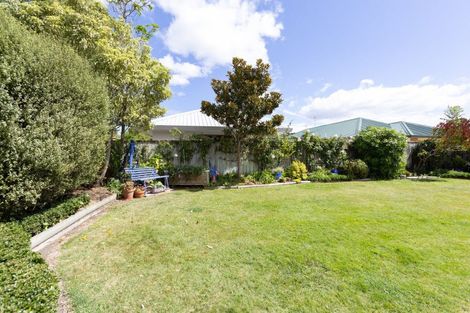 Photo of property in 3 Montague Way, Taradale, Napier, 4112