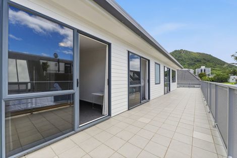 Photo of property in Atlas Apartments, 28/49 Maunganui Road, Mount Maunganui, 3116