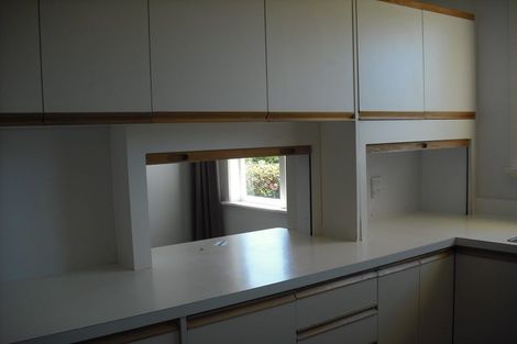 Photo of property in 19a Huntingdon Street, Northland, Wellington, 6012