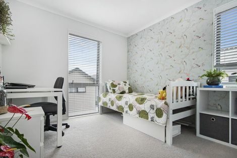 Photo of property in 30 Ringa Matau Road, Hobsonville, Auckland, 0616