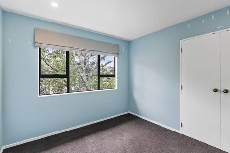 Photo of property in 4a Holiday Road, Stanmore Bay, Whangaparaoa, 0932