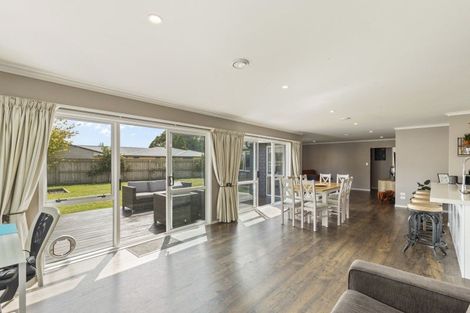 Photo of property in 3 Keene Drive, Bell Block, New Plymouth, 4312