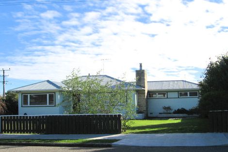 Photo of property in 37 Atmore Avenue, Otaki, 5512