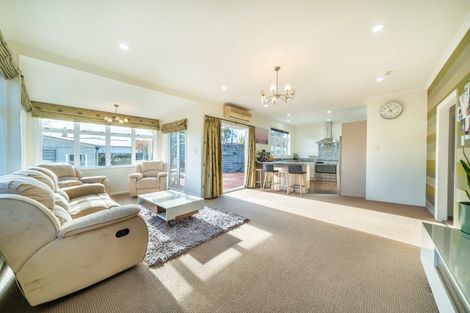 Photo of property in 43 Lincoln Avenue, Epuni, Lower Hutt, 5011