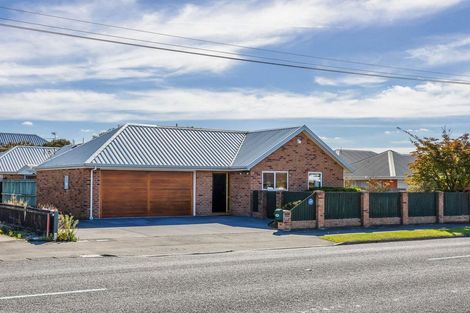 Photo of property in 139a Avonhead Road, Avonhead, Christchurch, 8042