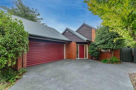 Photo of property in 412 Yaldhurst Road, Russley, Christchurch, 8042