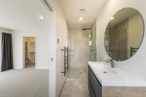 Photo of property in 12 Roy Street, Palmerston North, 4410