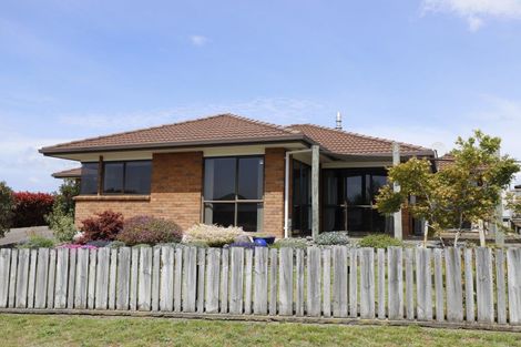 Photo of property in 103 Kahotea Drive, Motuoapa, Turangi, 3382