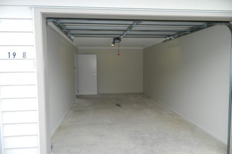 Photo of property in 19u7 Collins Avenue, Tawa, Wellington, 5028