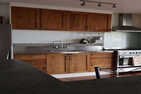 Photo of property in 16 Makorori Beach Road, Makorori, Gisborne, 4073