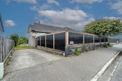 Photo of property in 393 Tay Street, Turnbull Thomson Park, Invercargill, 9810