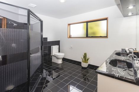 Photo of property in 29 Huntingdon Place, Avonhead, Christchurch, 8042