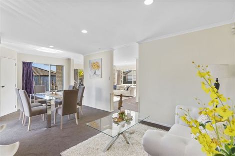 Photo of property in 52 Foxlaw Street, Randwick Park, Auckland, 2105