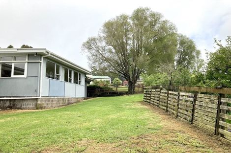 Photo of property in 166 Trigg Road, Kumeu, 0891