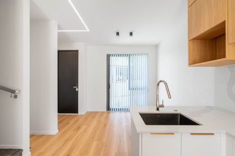 Photo of property in 3/7 Broadview Place, Howick, Auckland, 2014