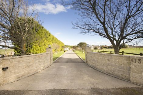 Photo of property in 413 Milson Line, Milson, Palmerston North, 4478