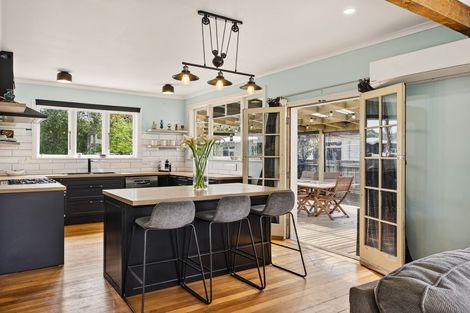 Photo of property in 1 Montrose Street, Kaiti, Gisborne, 4010