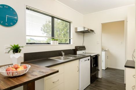 Photo of property in 40b Meander Drive, Welcome Bay, Tauranga, 3112