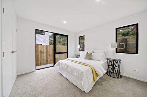 Photo of property in 11 Tawapou Close, Massey, 0614