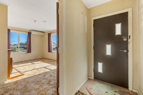 Photo of property in 58 Wrantage Street, Westown, New Plymouth, 4310