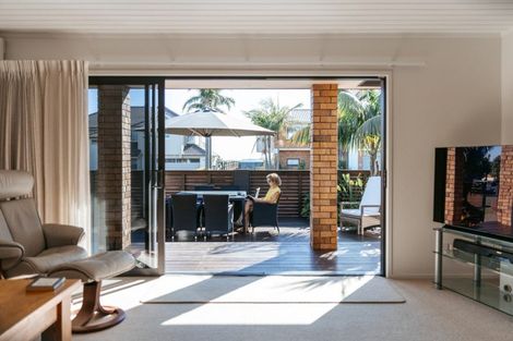 Photo of property in 420a Oceanbeach Road, Mount Maunganui, 3116