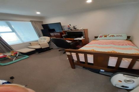 Photo of property in 118 Middleton Road, Churton Park, Wellington, 6037