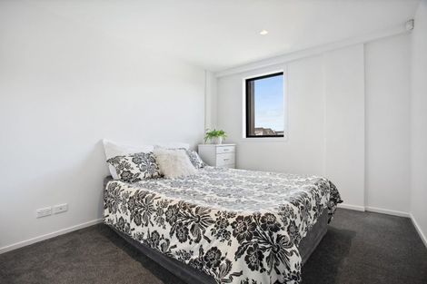 Photo of property in 3/2 Sioux Road, Hobsonville, Auckland, 0616