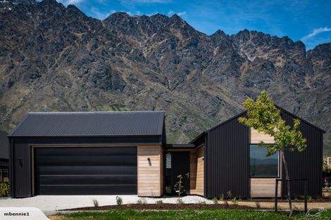 Photo of property in 6 Maize Street, Jacks Point, Queenstown, 9371