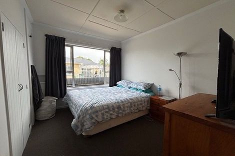 Photo of property in 18 Renfrew Street, Waikiwi, Invercargill, 9810