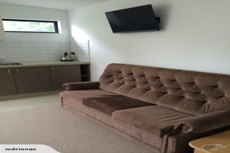Photo of property in 34 House Avenue, Mangere Bridge, Auckland, 2022