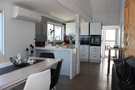 Photo of property in 169 Pukehina Parade, Pukehina, Te Puke, 3189