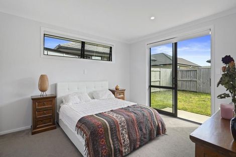 Photo of property in 38 Piata Street, Papamoa Beach, Papamoa, 3118