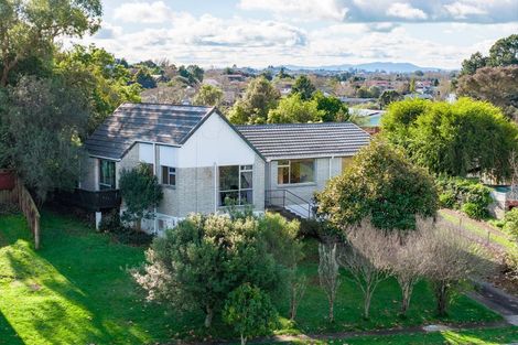 Photo of property in 34 Morrow Avenue, St Andrews, Hamilton, 3200