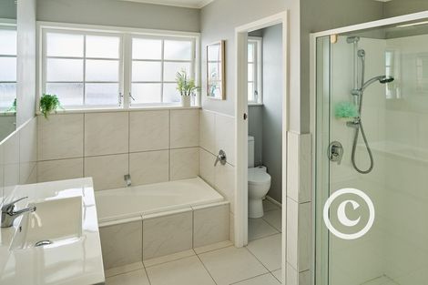 Photo of property in 7 Luff Place, Whitby, Porirua, 5024