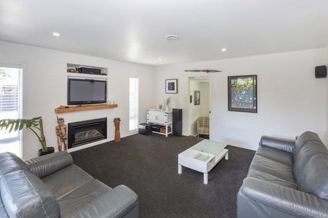 Photo of property in 136 Highsted Road, Casebrook, Christchurch, 8051