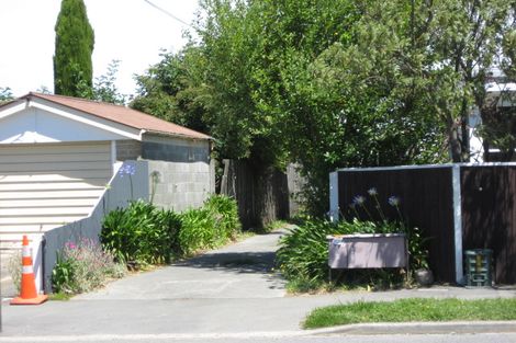 Photo of property in 2/176 Edgeware Road, Edgeware, Christchurch, 8013