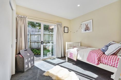 Photo of property in 2/143 Cockayne Road, Khandallah, Wellington, 6035