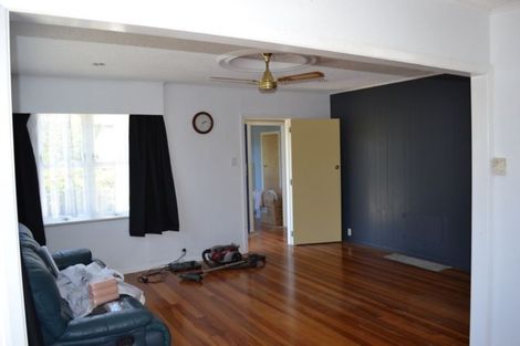 Photo of property in 4 Lees Grove, Wainuiomata, Lower Hutt, 5014