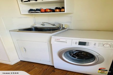 Photo of property in 13f2 Oswald Crescent, Paparangi, Wellington, 6037