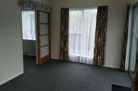 Photo of property in 7a Lincoln Grove, Wainuiomata, Lower Hutt, 5014