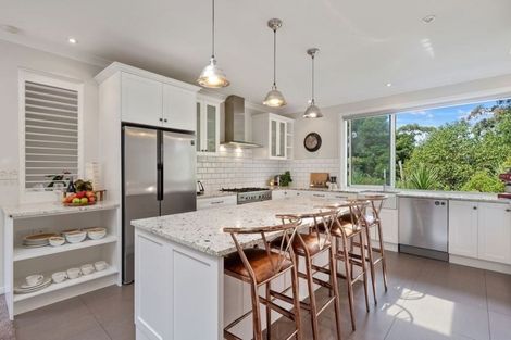 Photo of property in 59a Lonely Road, Fairview Heights, Auckland, 0632