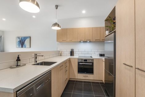 Photo of property in 14/7u Handyside Street, Tawa, Wellington, 5028