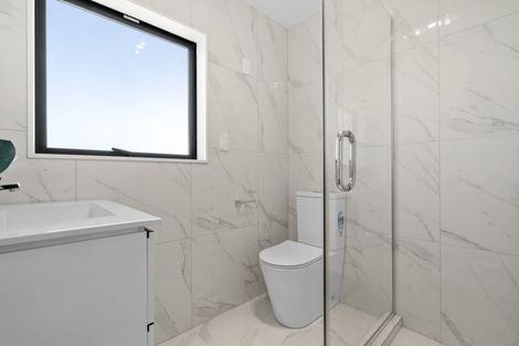 Photo of property in 12b Windrush Close, Mangere, Auckland, 2022