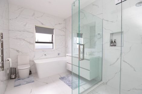 Photo of property in 22 Mcwatters Drive, Ngatea, 3503