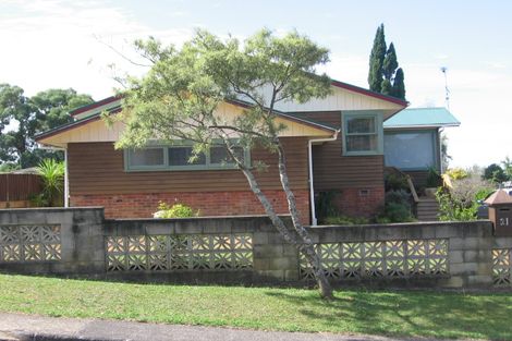 Photo of property in 21 Hilling Street, Titirangi, Auckland, 0604