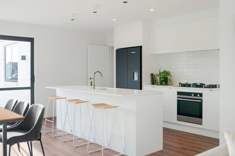 Photo of property in 29 Te Taniwha Road, One Tree Point, 0118