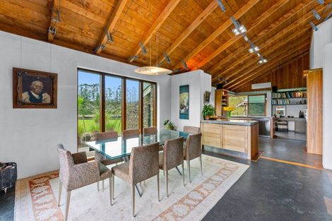 Photo of property in 42 Dysart Lane, Kumeu, 0891
