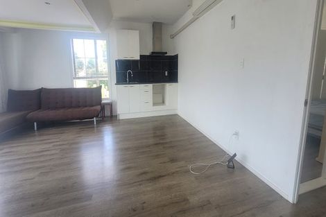 Photo of property in 32 Middlefield Drive, East Tamaki Heights, Auckland, 2016