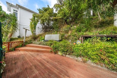 Photo of property in 35 Nottingham Street, Karori, Wellington, 6012